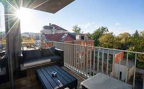 Supreme City Dream mit Terrasse und Parkplatz - 110m²